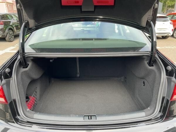 Audi A3 1.6 TDI 30 Design PDC KLIMA MMI Plus