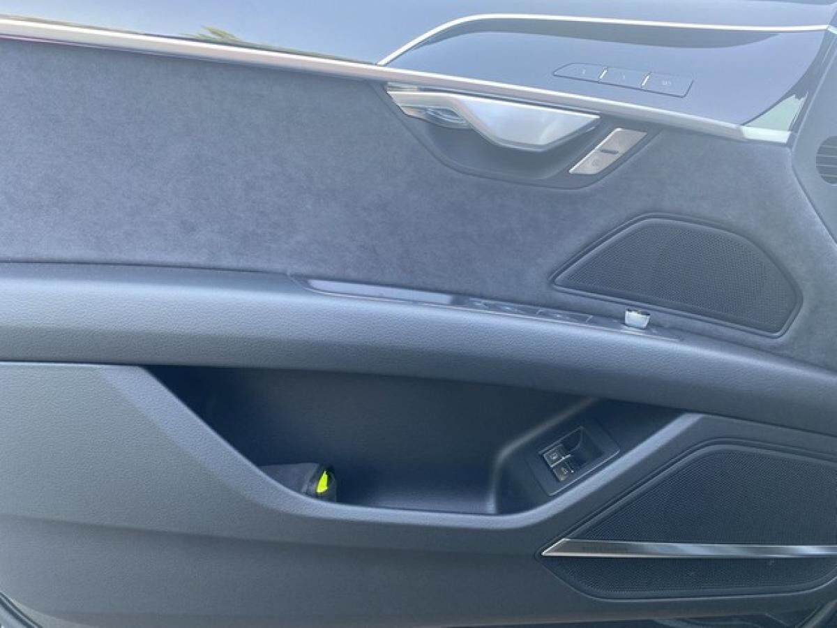 Audi A8 60 TFSI e quattro tiptronic ALW