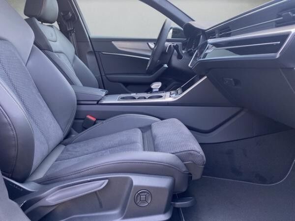 Audi A6 Avant 55 TFSI e S line quattro S tronic ALW