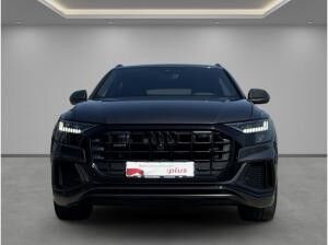 Audi Q8 50 TDI qu Matrix AHK Memory HuD Pano Standhzg