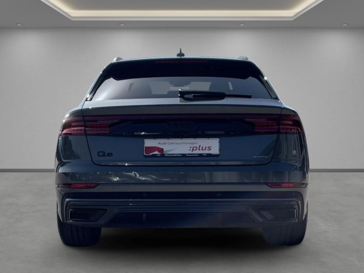 Audi Q8 50 TDI qu Matrix AHK Memory HuD Pano Standhzg