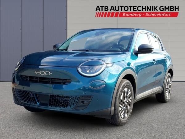 Fiat 600 Special Edition Cyber Week Deal CarPlay Klima  PDC SHZ LED