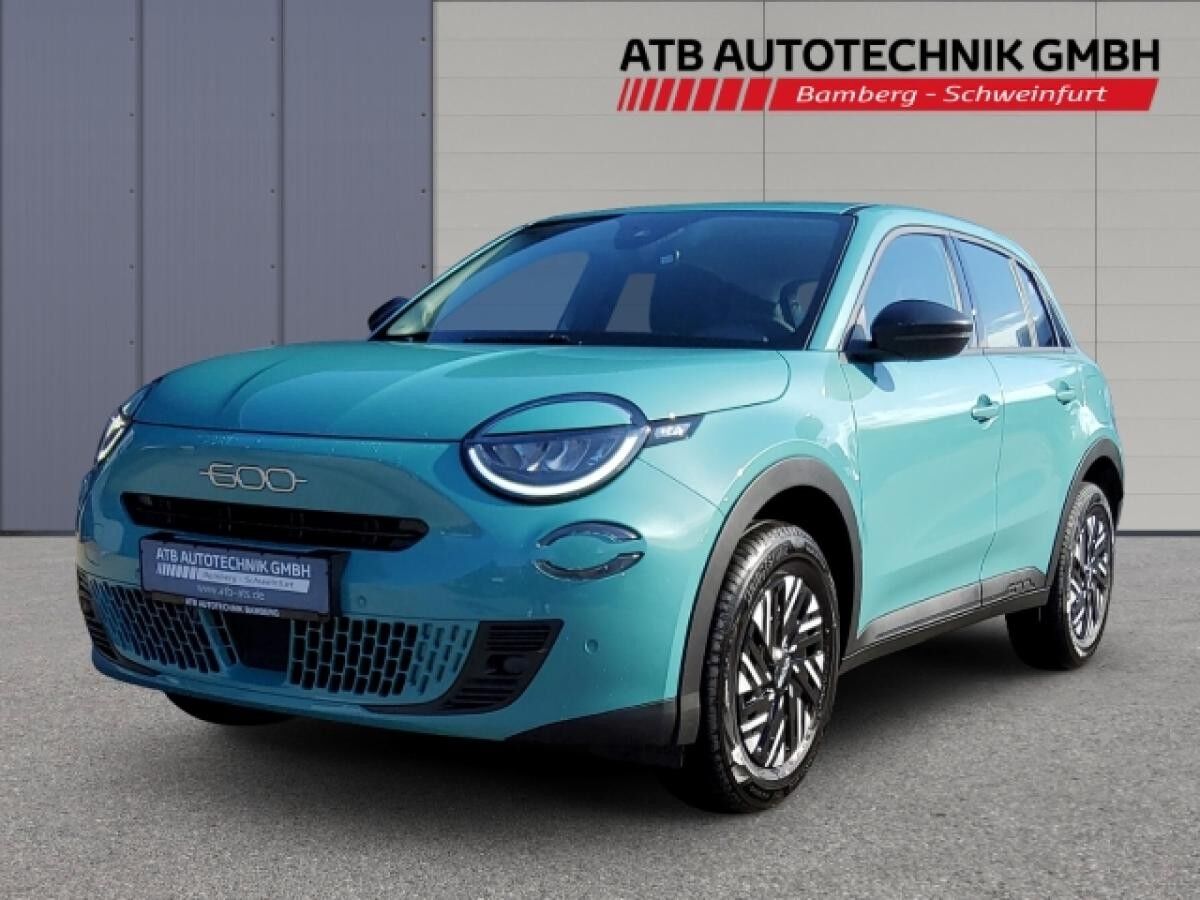 Fiat 600 Special Edition CarPlay Klima PDC SHZ LED