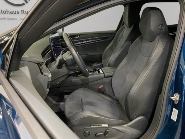 Volkswagen ID.7 Tourer Pro h / Navi LED ACC RFK AHK
