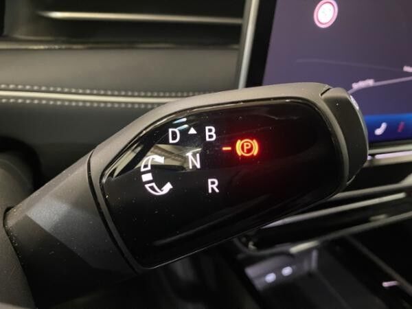 Volkswagen ID.7 Tourer Pro h / Navi LED ACC RFK AHK