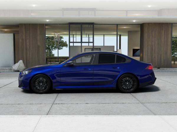 BMW M5 Limousine🔥0,5% Versteuerung*Vorführwagen🔥Verfügbar ab 04/2026*