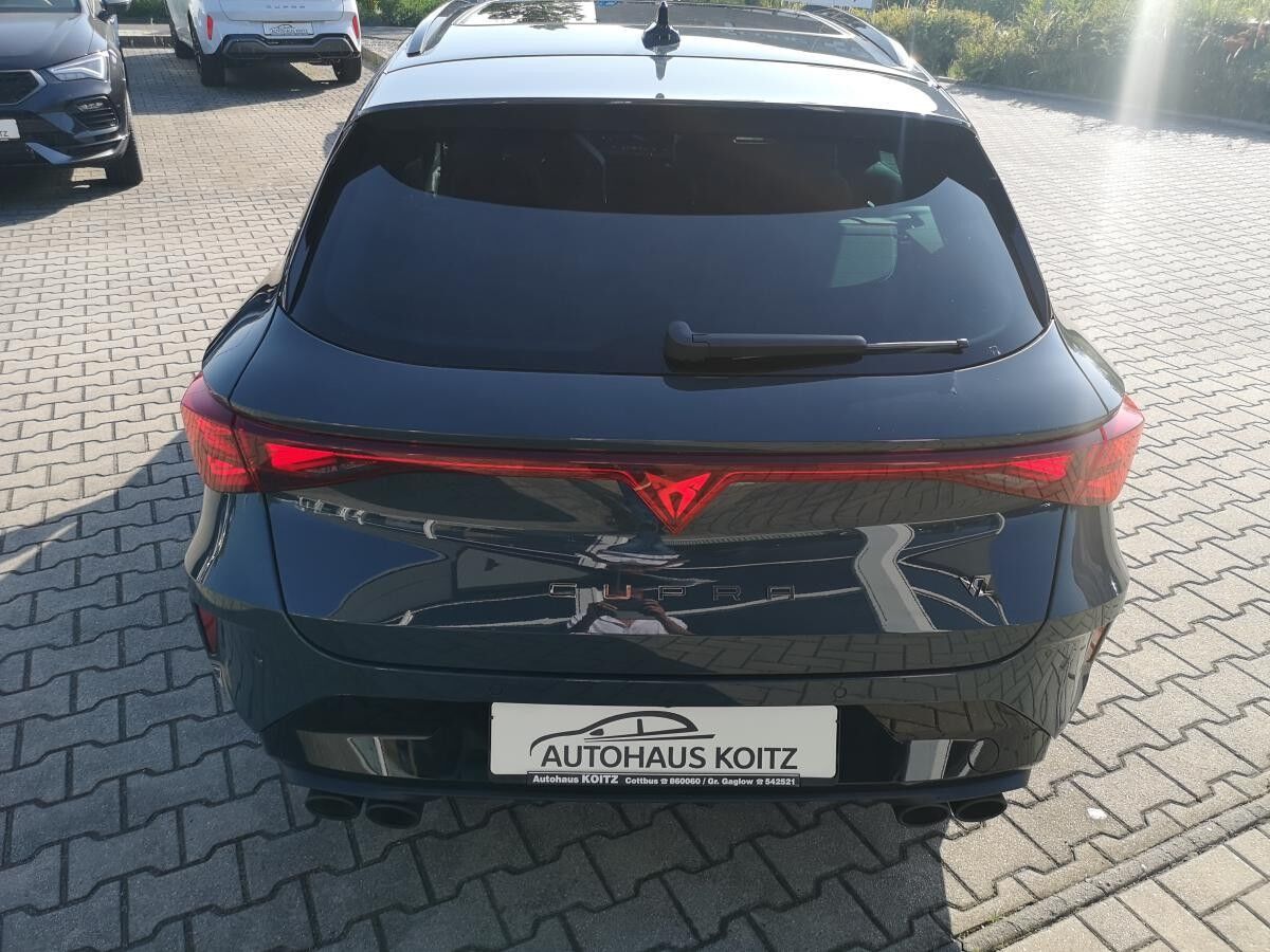 Cupra Leon 2.0 TSI 333PS 4Drive VZ HD-Matrix-LED Pano/Schiebe Aktion bis 14.11.2025