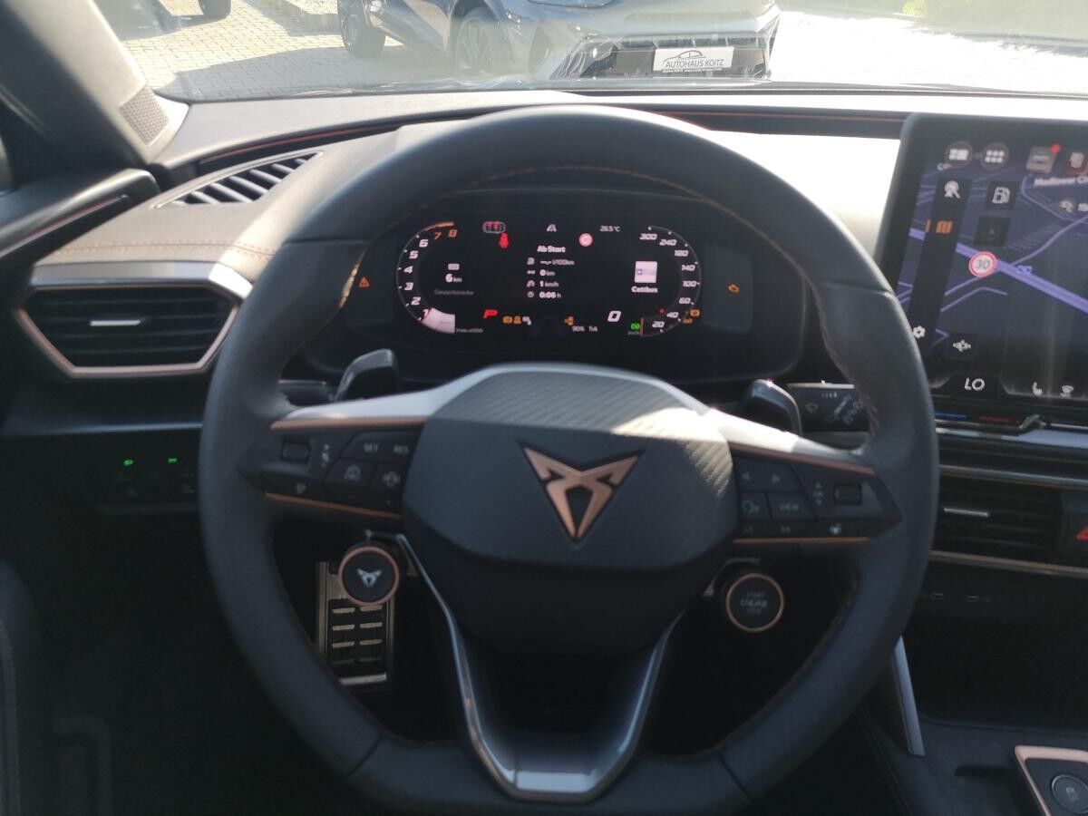 Cupra Leon 2.0 TSI 333PS 4Drive VZ HD-Matrix-LED Pano/Schiebe Aktion bis 14.11.2025