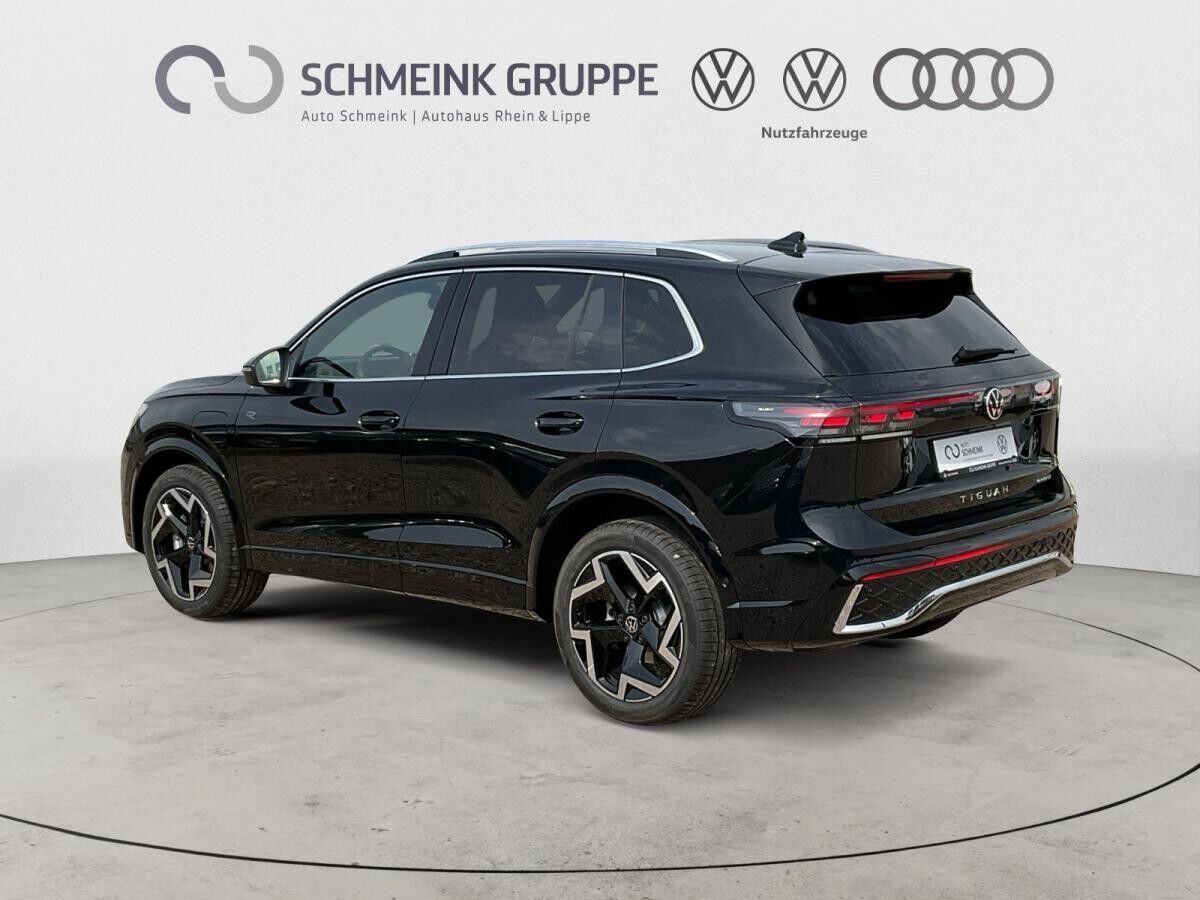 Volkswagen Tiguan R-Line 1.5 eHybrid DSG Kamera AHK Navi ACC Matrix-LED