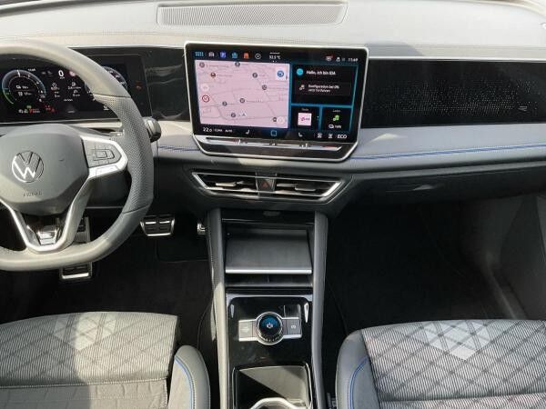 Volkswagen Tiguan R-Line 1.5 eHybrid DSG Kamera AHK Navi ACC Matrix-LED
