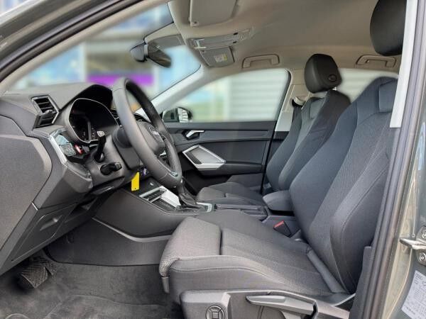 Audi Q3 Sportback S line 35TFSI LED AHK NAV ACC VIRT