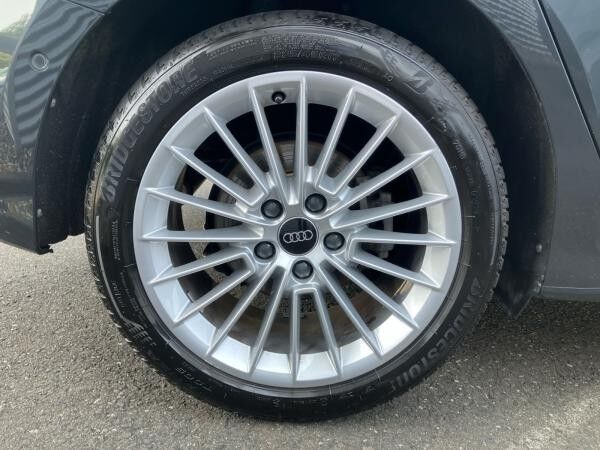 Audi A3 Sportback advanced 35TDI S-tronic / Navi, LED