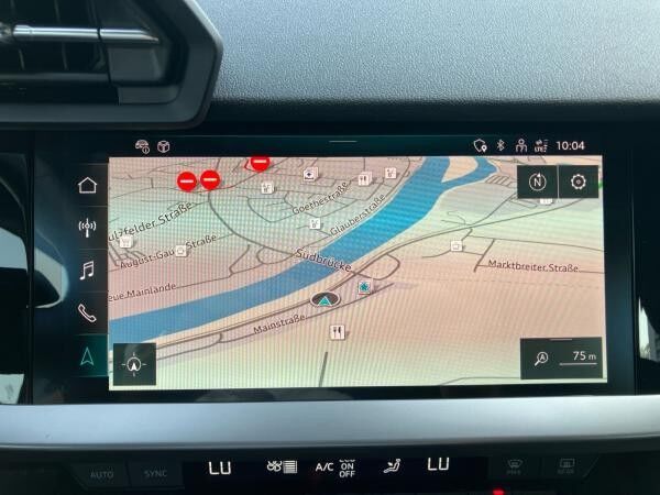 Audi A3 Sportback advanced 35TDI S-tronic / Navi, LED