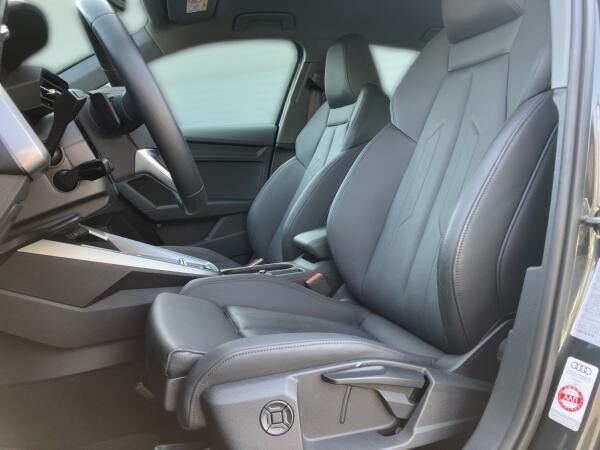 Audi A3 Sportback advanced 35TDI S-tronic / Navi, LED
