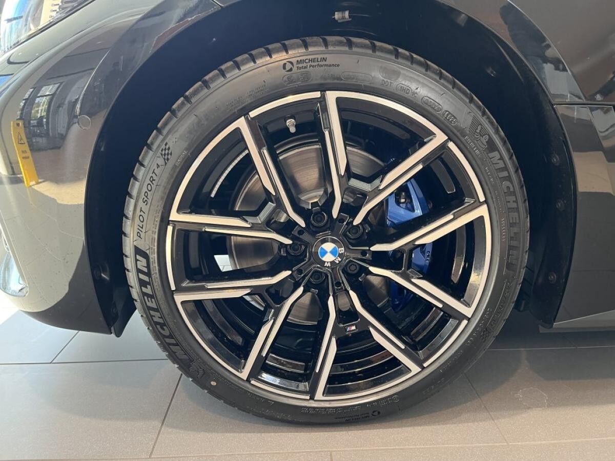 BMW i4 eDrive40 GC M Sport || 19Z HiFi NEUWAGEN! SOFORT
