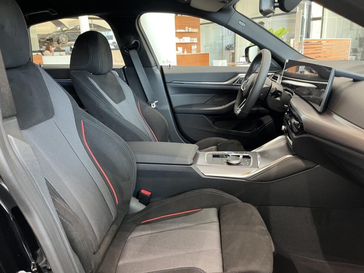 BMW i4 eDrive40 GC M Sport || 19Z HiFi NEUWAGEN! SOFORT