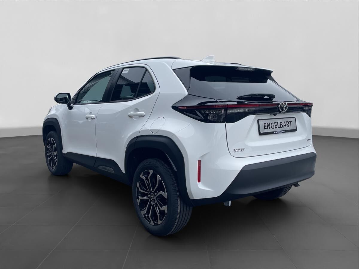 Toyota Yaris Cross 1,5 Hybrid 130PS 4x2 Teamplayer Winter-Paket*SOFORT Verfügbar* Toyota Yaris Cross 1,5 Hybrid 130PS 4x2 Teamplayer Winter-Paket*SOFORT Verfügbar*