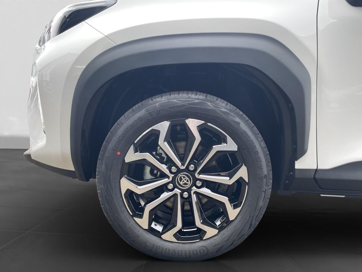 Toyota Yaris Cross 1,5 Hybrid 130PS 4x2 Teamplayer Winter-Paket*SOFORT Verfügbar* Toyota Yaris Cross 1,5 Hybrid 130PS 4x2 Teamplayer Winter-Paket*SOFORT Verfügbar*
