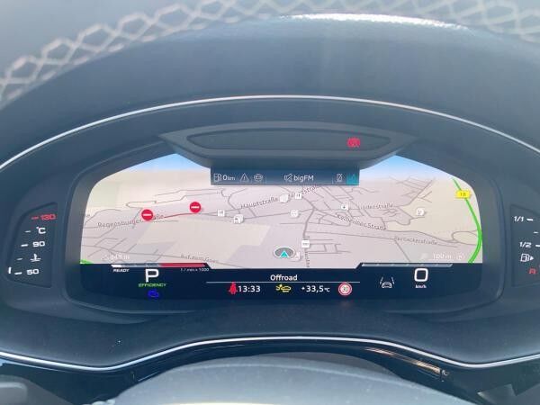 Audi Q8 SUV 55 TFSI qu. tiptr. Luft PANO HUD Matrix