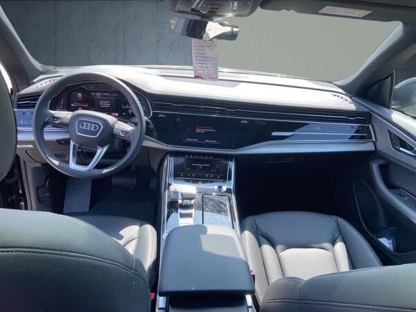 Audi Q8 SUV 55 TFSI qu. tiptr. Luft PANO HUD Matrix