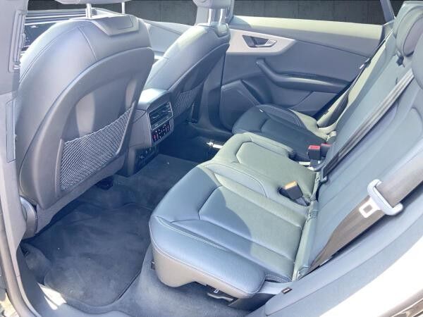 Audi Q8 SUV 55 TFSI qu. tiptr. Luft PANO HUD Matrix