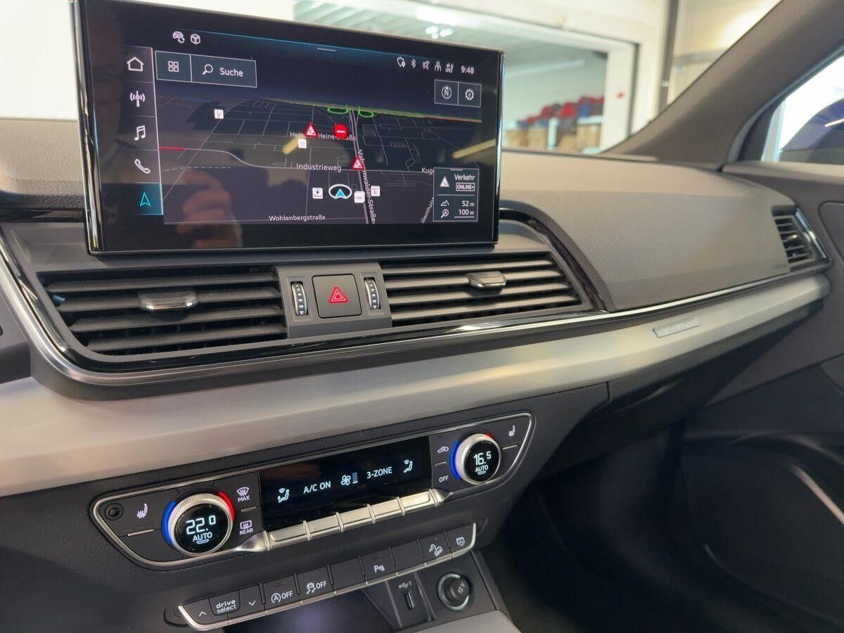 Audi Q5 40 TDI qu. S line LED Kamera AHK Navi virtual