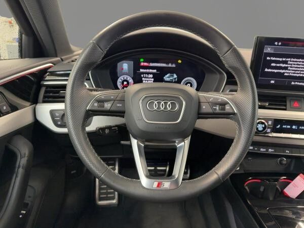 Audi A4 Avant 45 quattro TFSI Avant S line