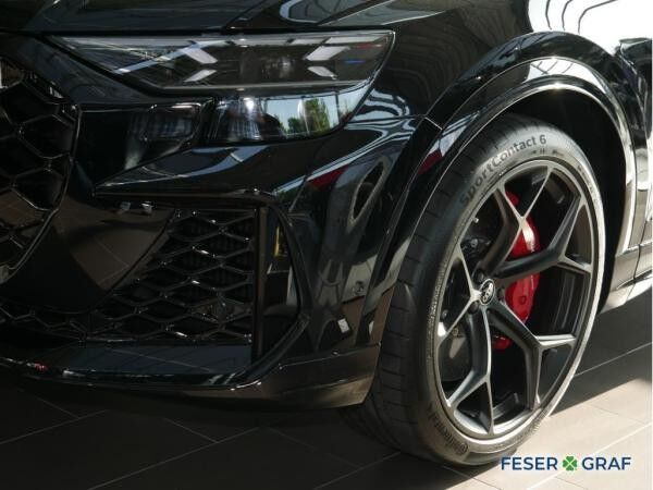 Audi RS Q8 SUV performance tiptronic