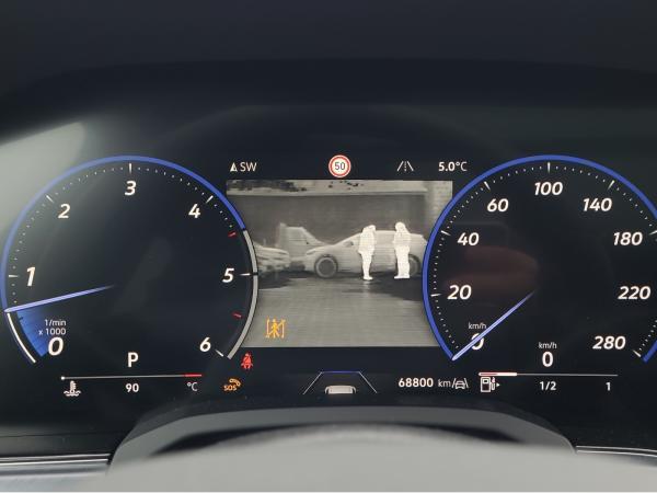 Volkswagen Touareg R-Line 3.0 TDI 4M *2,49%*AHK*BlackStyle*