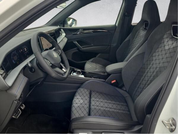 Volkswagen Tayron R-Line 2.0 TSI DSG 4Motion *BlackStyle*