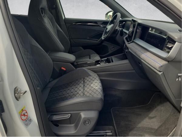 Volkswagen Tayron R-Line 2.0 TSI DSG 4Motion *BlackStyle*