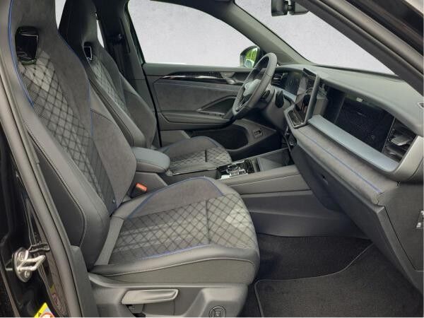 Volkswagen Tayron R-Line 2.0 TSI DSG 4Motion *BlackStyle*