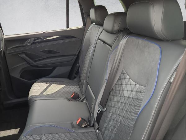 Volkswagen Tayron R-Line 2.0 TDI 4M *BlackStyle*IQ-Light*