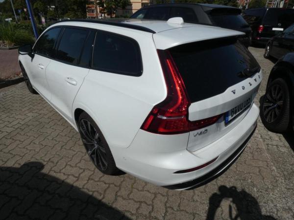 Volvo V60 B4 (Diesel) Ultimate Dark (EURO 6d) (DPF)