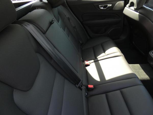 Volvo V60 B4 (Diesel) Ultimate Dark (EURO 6d) (DPF)