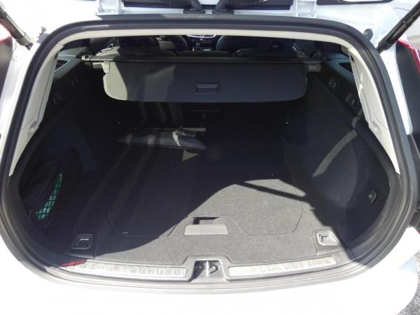 Volvo V60 B4 (Diesel) Ultimate Dark (EURO 6d) (DPF)