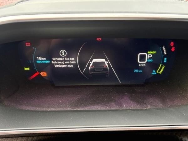 Peugeot 2008 e- Elektromotor 136 (e-) e- **FLA LM KAM **