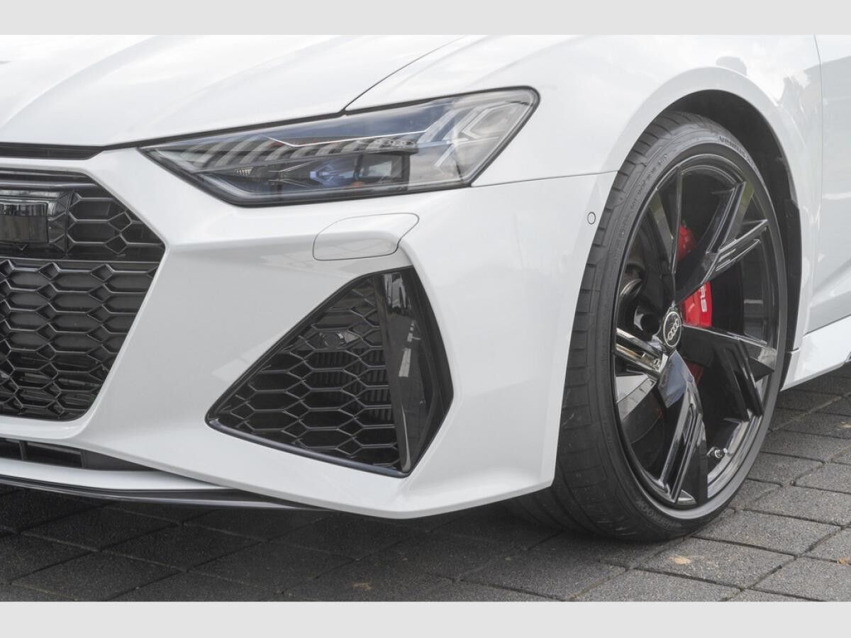 Audi RS6 Black+/B+O Advanced/RS-AGA/Pano/Laser/HuD/ACC/22Zoll/DRC