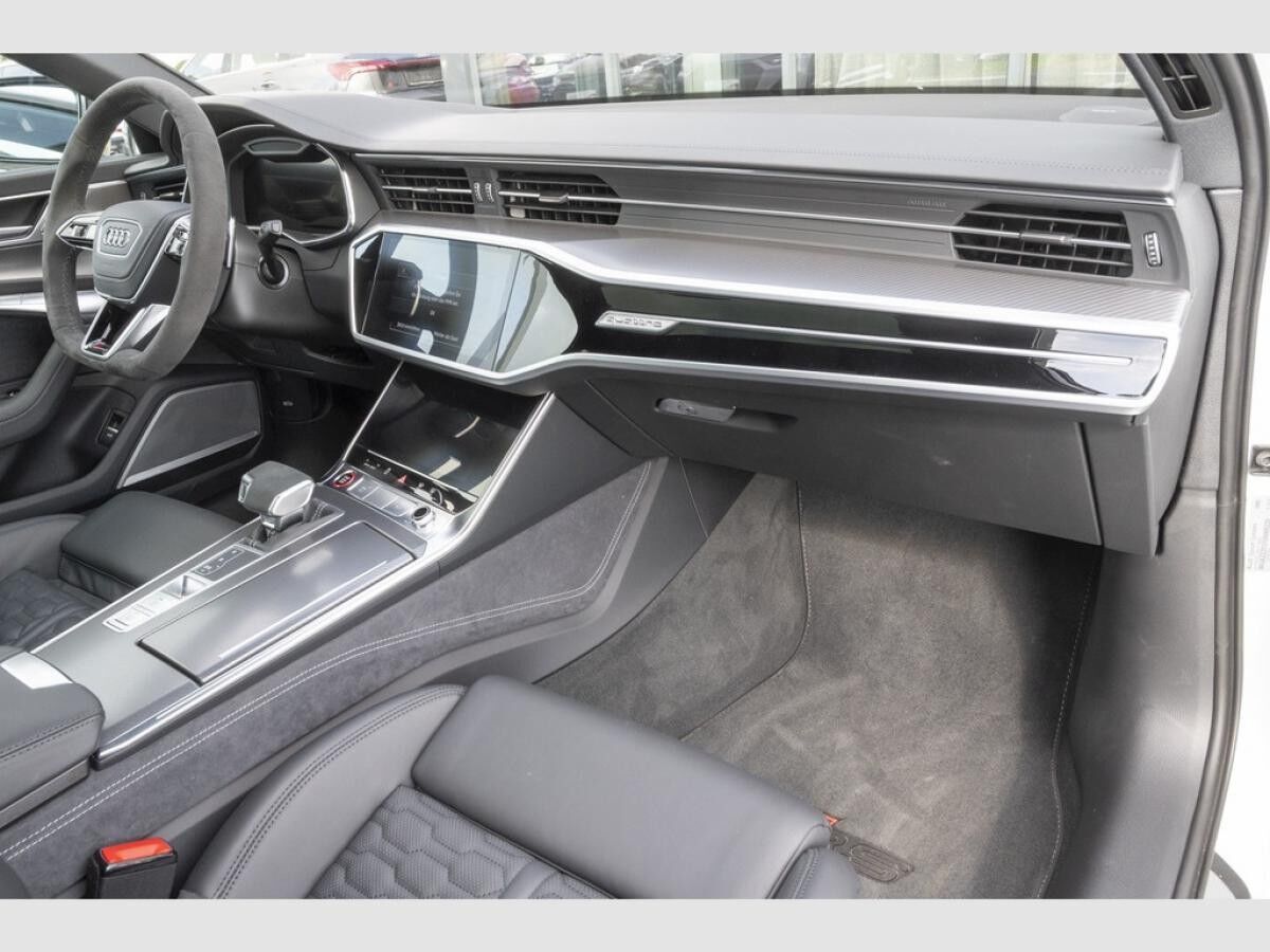 Audi RS6 Black+/B+O Advanced/RS-AGA/Pano/Laser/HuD/ACC/22Zoll/DRC