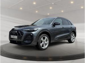 Audi Q5 SUV TFSI quattro S tronic ,S Line,PDC