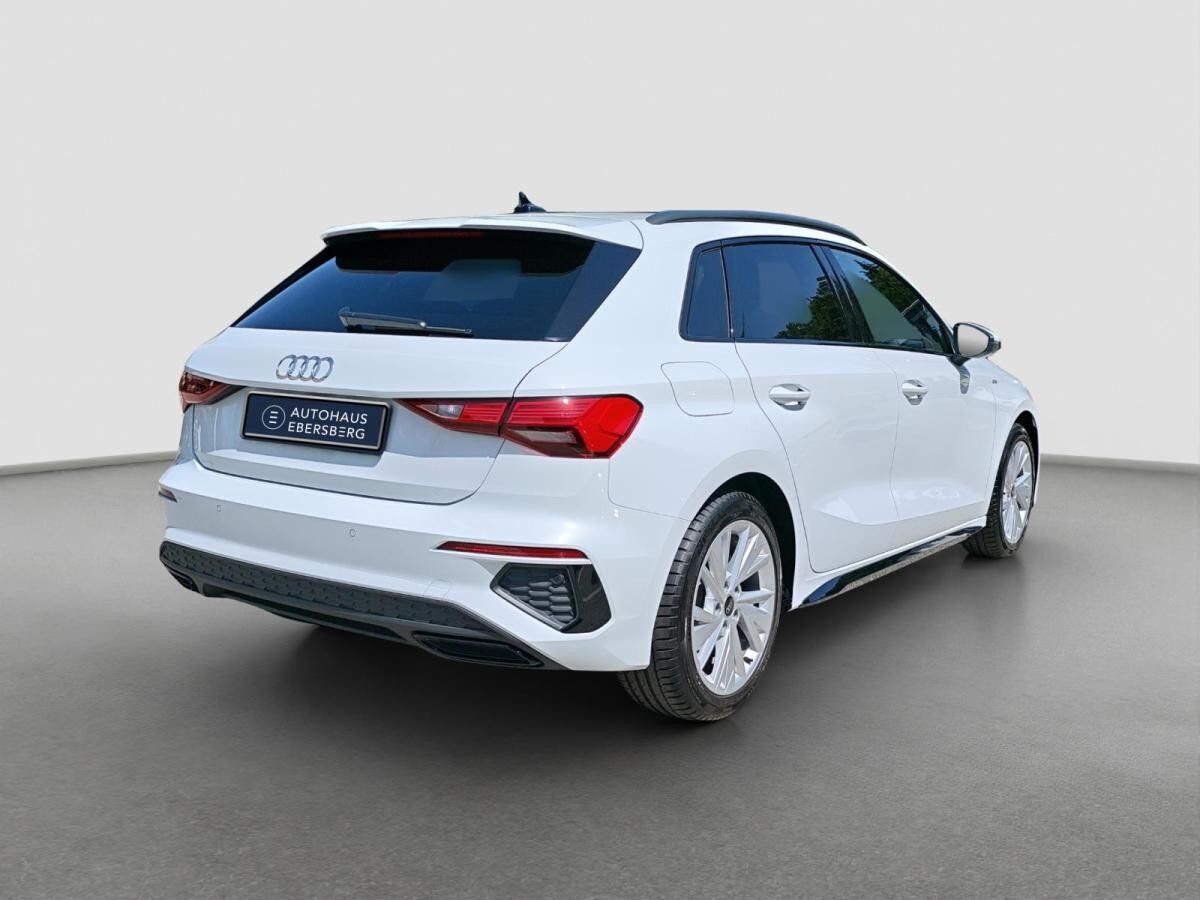 Audi A3 Sportback S line 30 TFSI 5JGar virtual #black App ACC