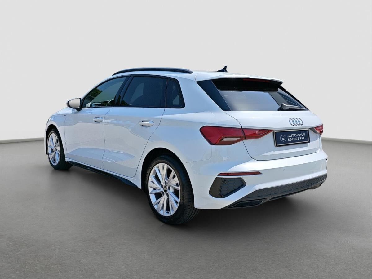 Audi A3 Sportback S line 30 TFSI 5JGar virtual #black App ACC