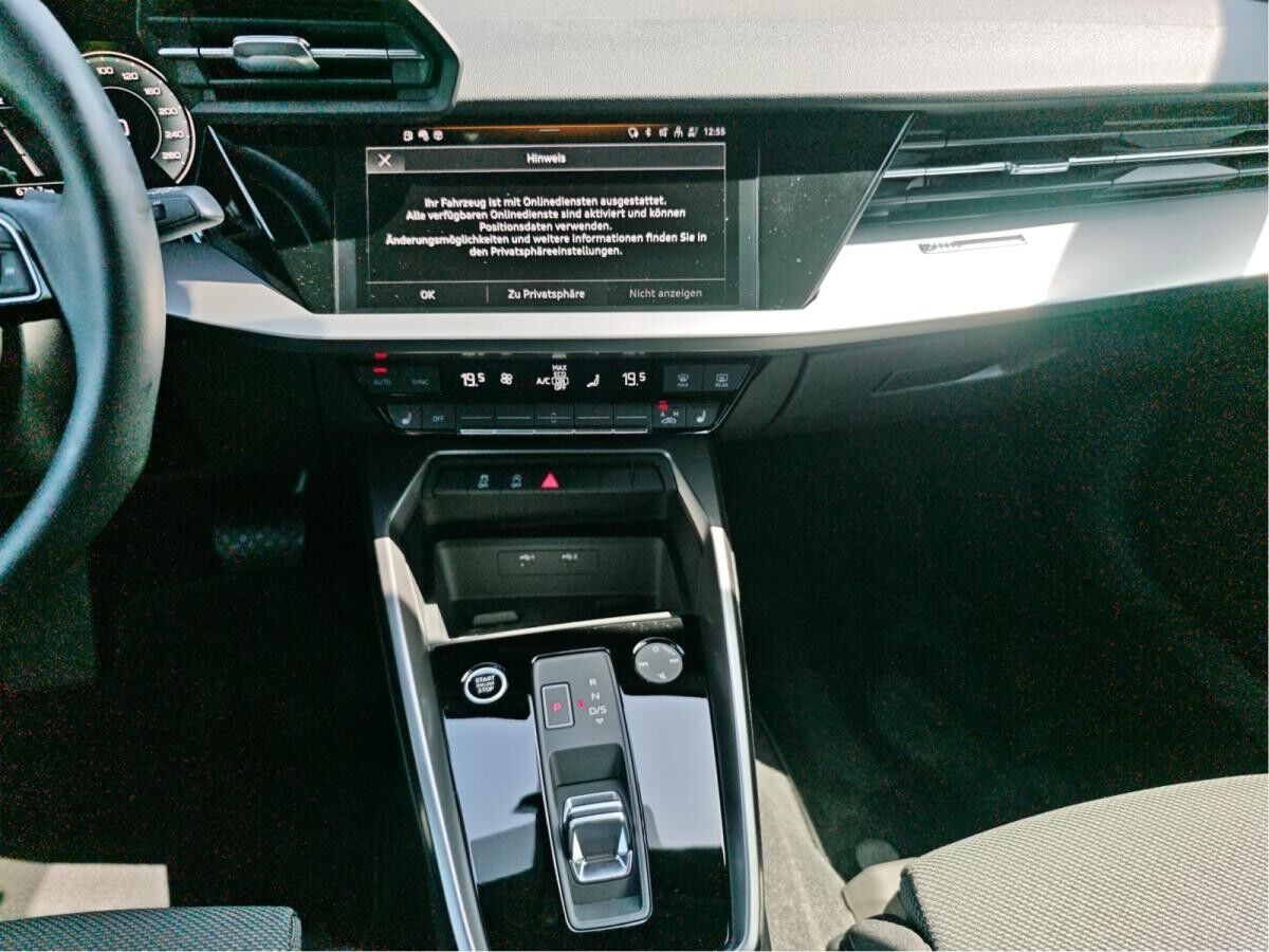 Audi A3 Sportback S line 30 TFSI 5JGar virtual #black App ACC