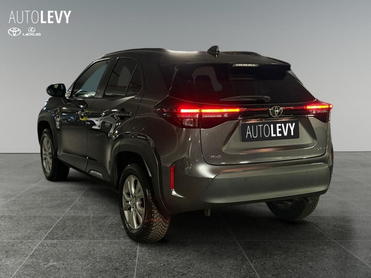 Toyota Yaris Cross Teamplayer +div. Farben+WinterP+1,99%