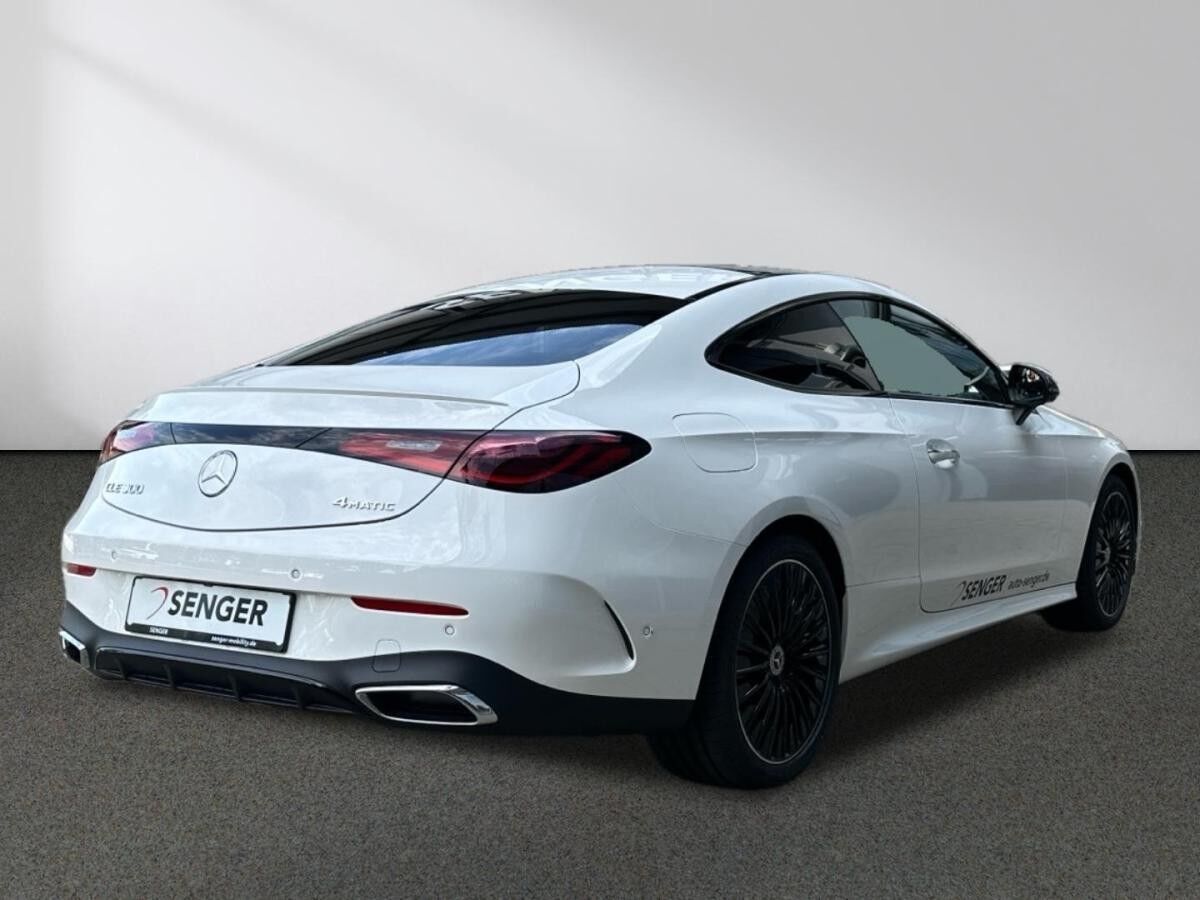 Mercedes-Benz CLE 300 Coupé CLE 300 4M Coupe AMG Night Panorama Burmester