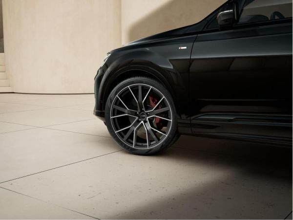Audi Q7 SUV S line business TDI qu. *AHK/B&O/HUD/MATRIX/PANO/STHZG*