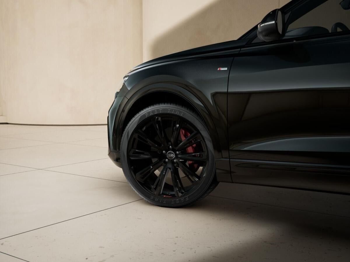 Audi Q8 SUV S line business TDI qu. *AHK/B&O/HUD/MATRIX/PANO/STHZG*