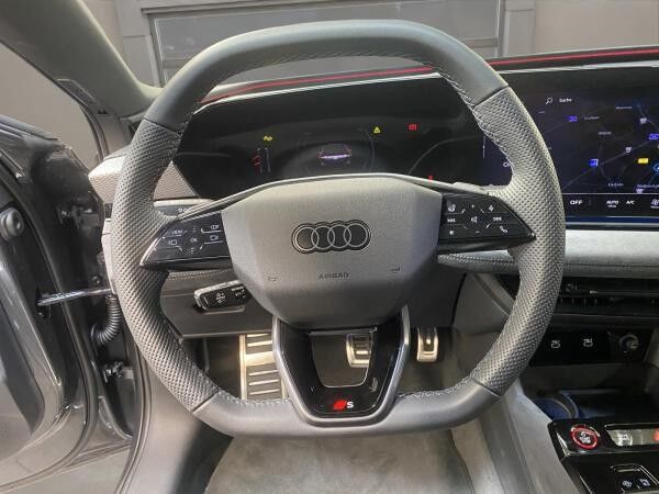 Audi A6 e-tron Sportback quattro W edition one grey
