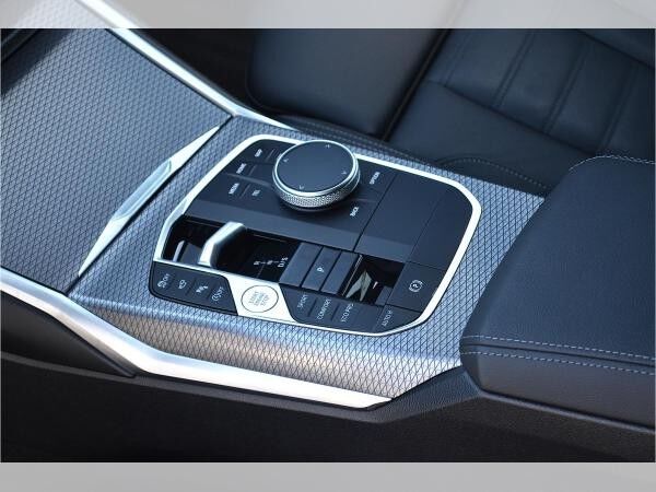 BMW M340 i Touring "Facelift II",LiveCptProf, AdaptLED, Pano, 360°, HiFi uvm.