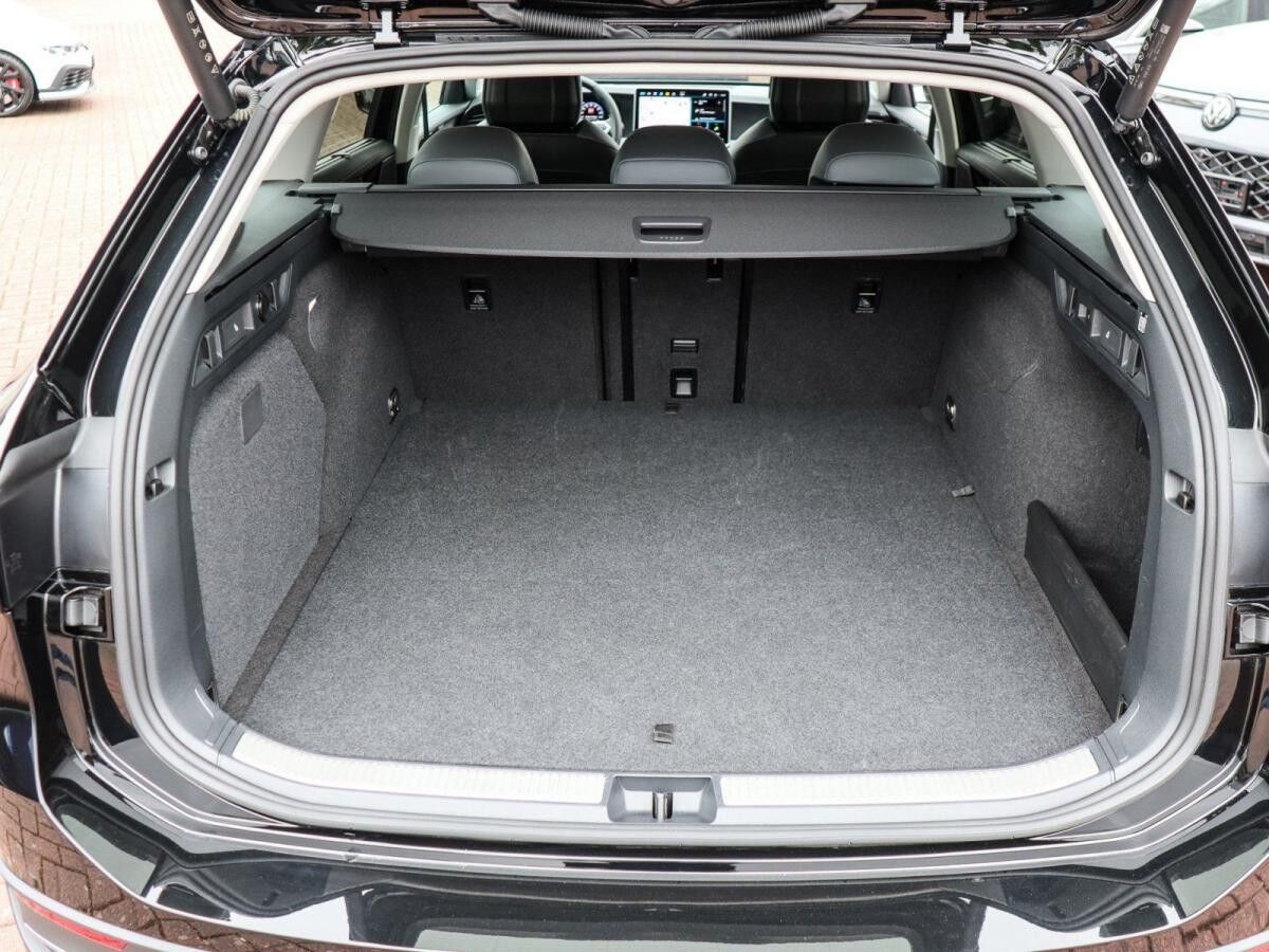 Volkswagen Passat Variant 1.5 TSI Hybrid AHK ACC LED NAVI KEYLESS RÜCKKAMERA